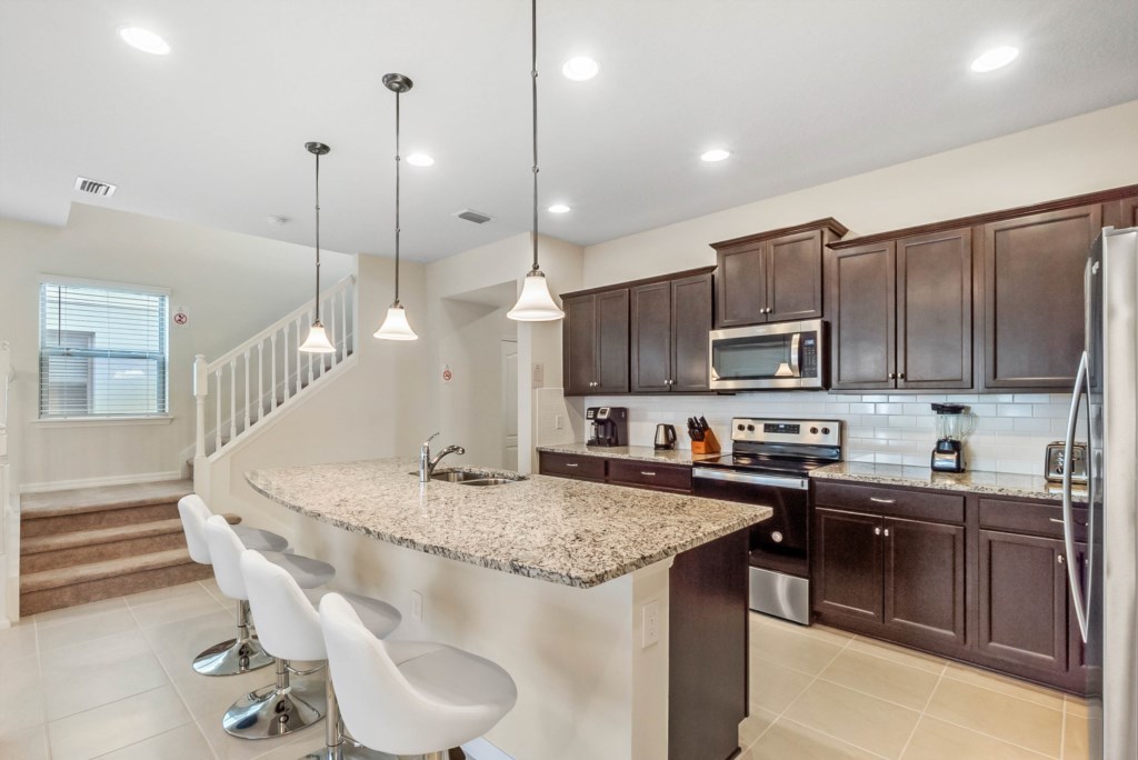 8917-sydney-avenue--four-corners--fl-34747---25.jpg