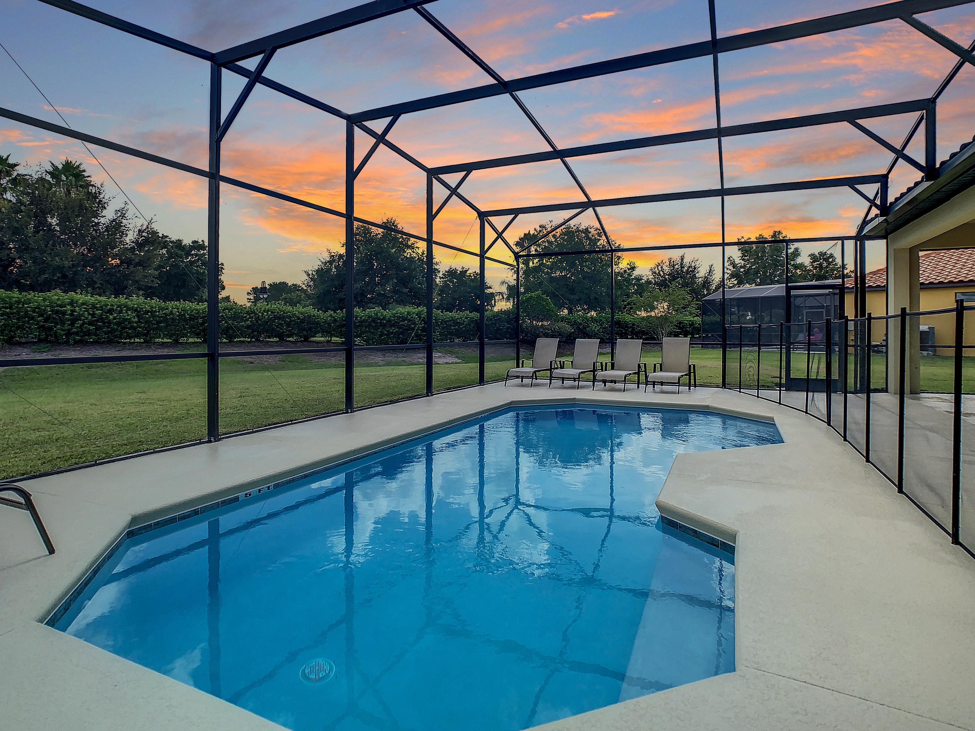 Family Oasis Near Disney - Pool & Resort Access