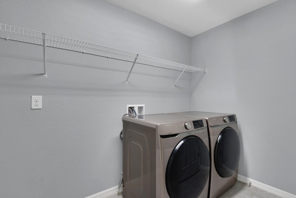 1503 SW 19th Place Cape Coral-large-026-006-Laundry Room-1499x1000-72dpi.jpg