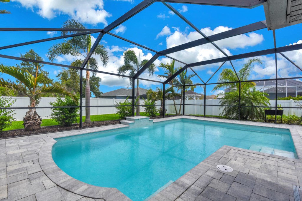 1503 SW 19th Place Cape Coral-large-028-028-Relax  Soak Up The Sun-1499x1000-72dpi.jpg