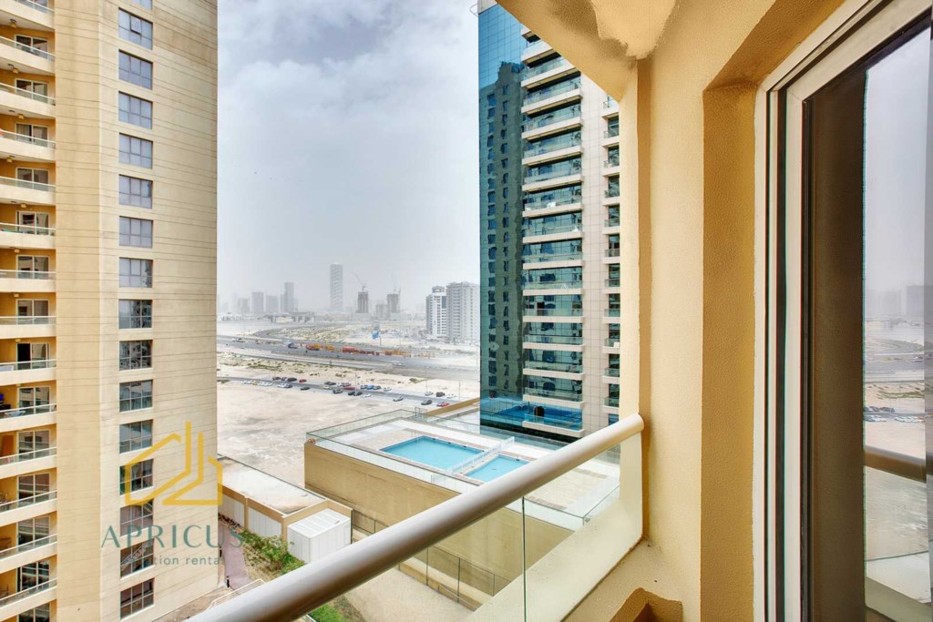 VZAOMtqQfbTV5dLkGiMLxLt3Sdna5rBOfe5XOgIR