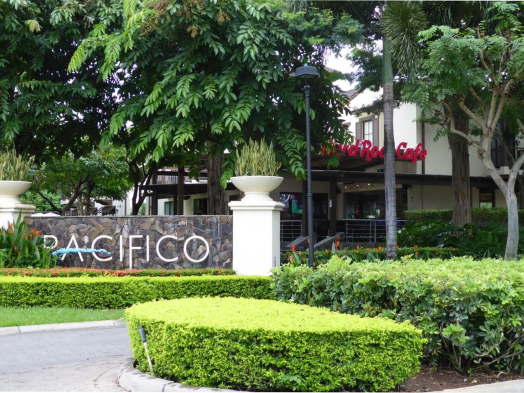 Main entrance of Pacifico complex