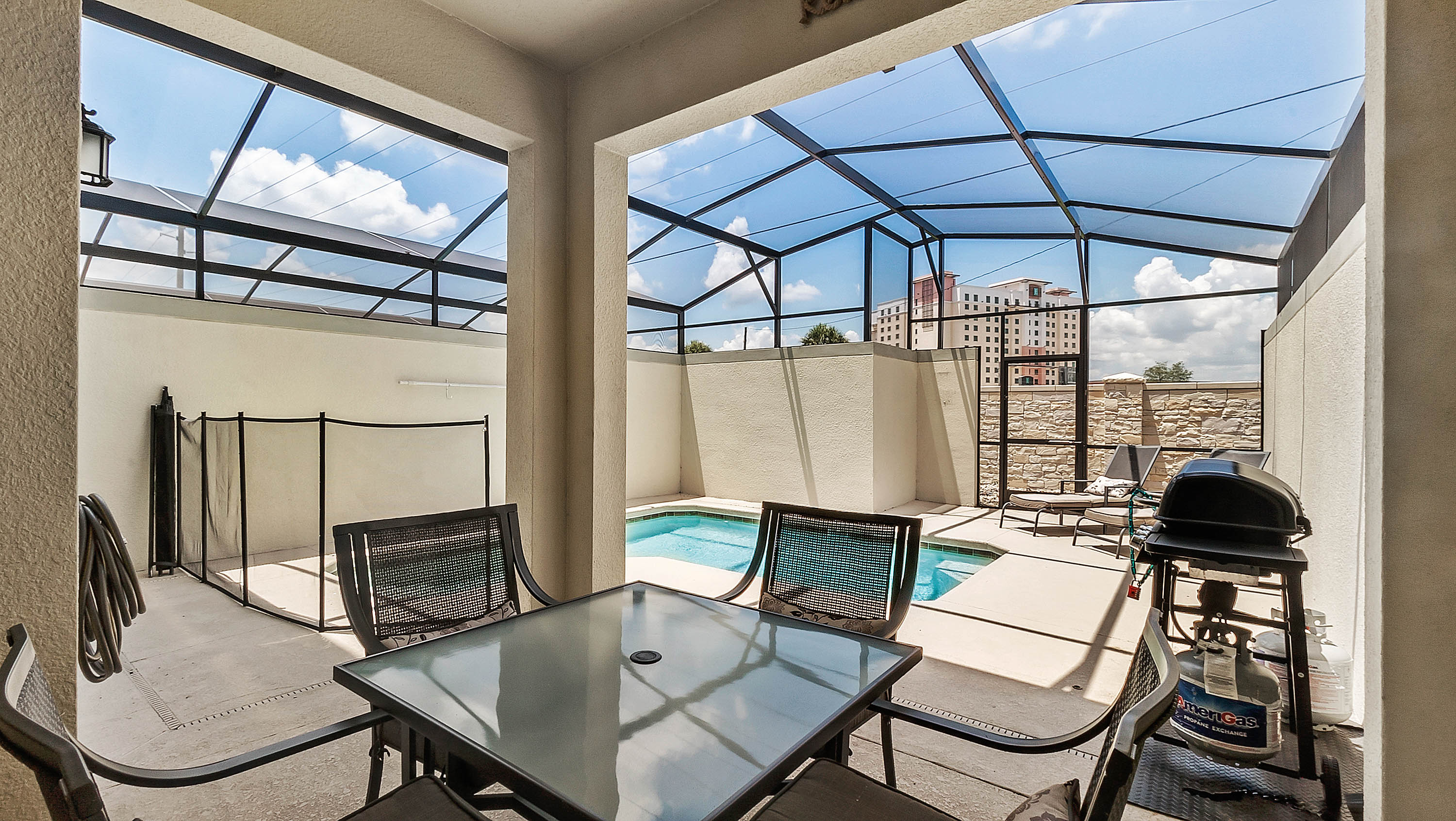4 bedroom vacation townhouse at Storey Lake - Image 14