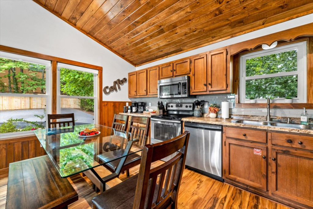 Fully Stocked Kitchen