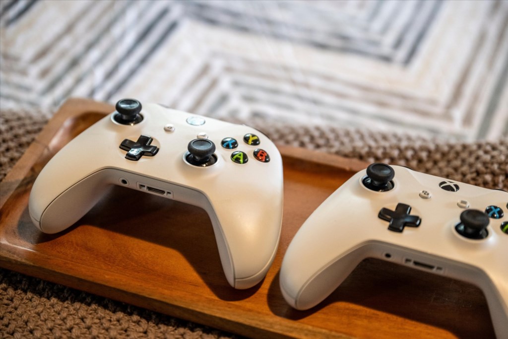 2 Rechargeable Controllers