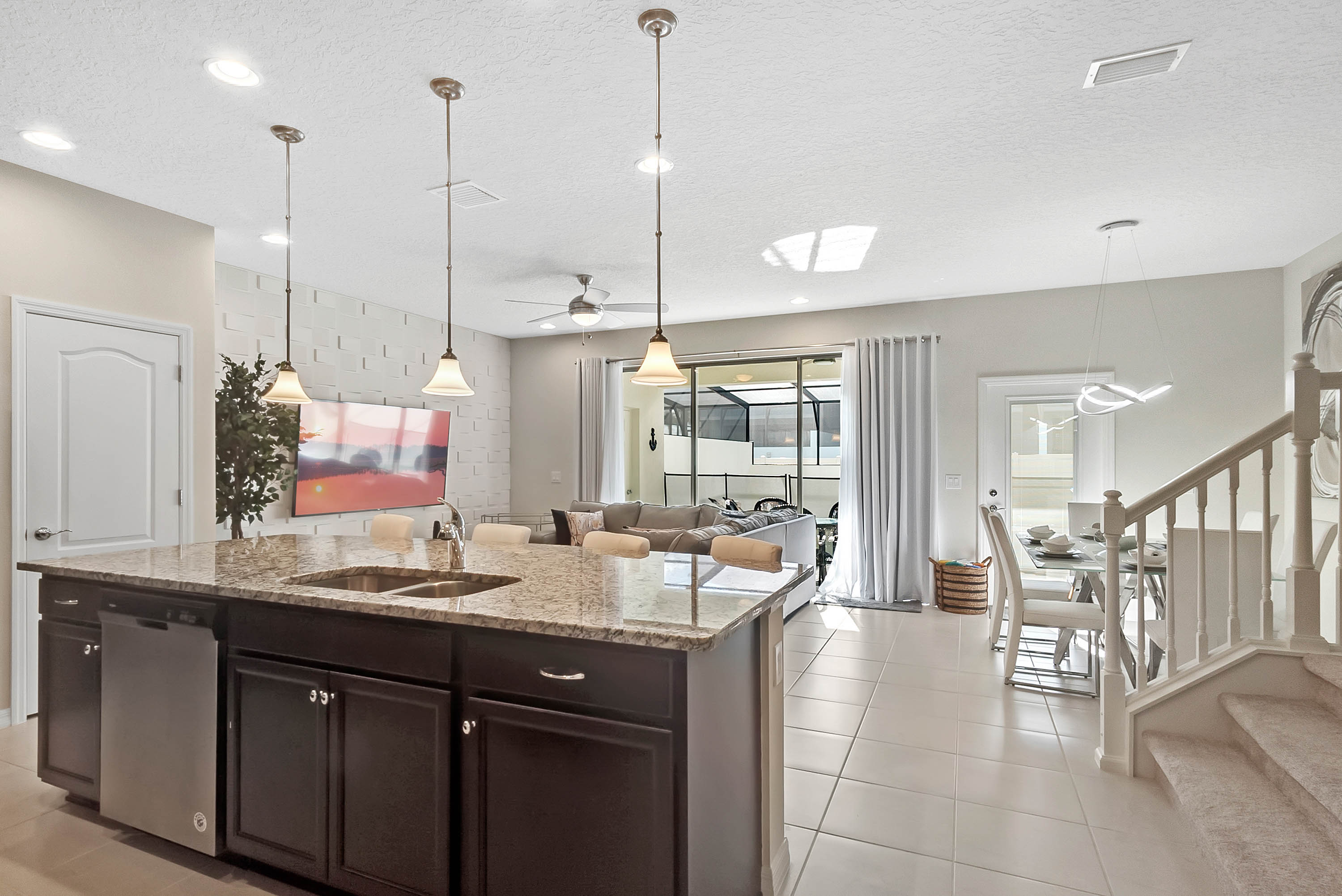 5 bedroom vacation townhouse at Windsor at Westside - Image 10