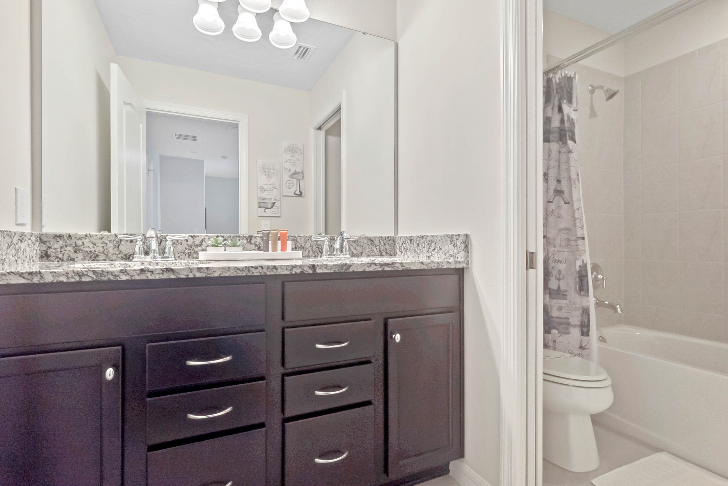 5 bedroom vacation townhouse at Windsor at Westside - Image 32