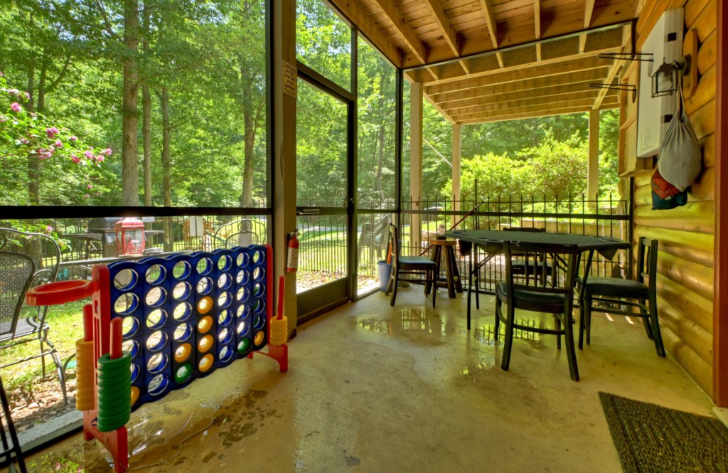 Terrace Level Screened in Porch