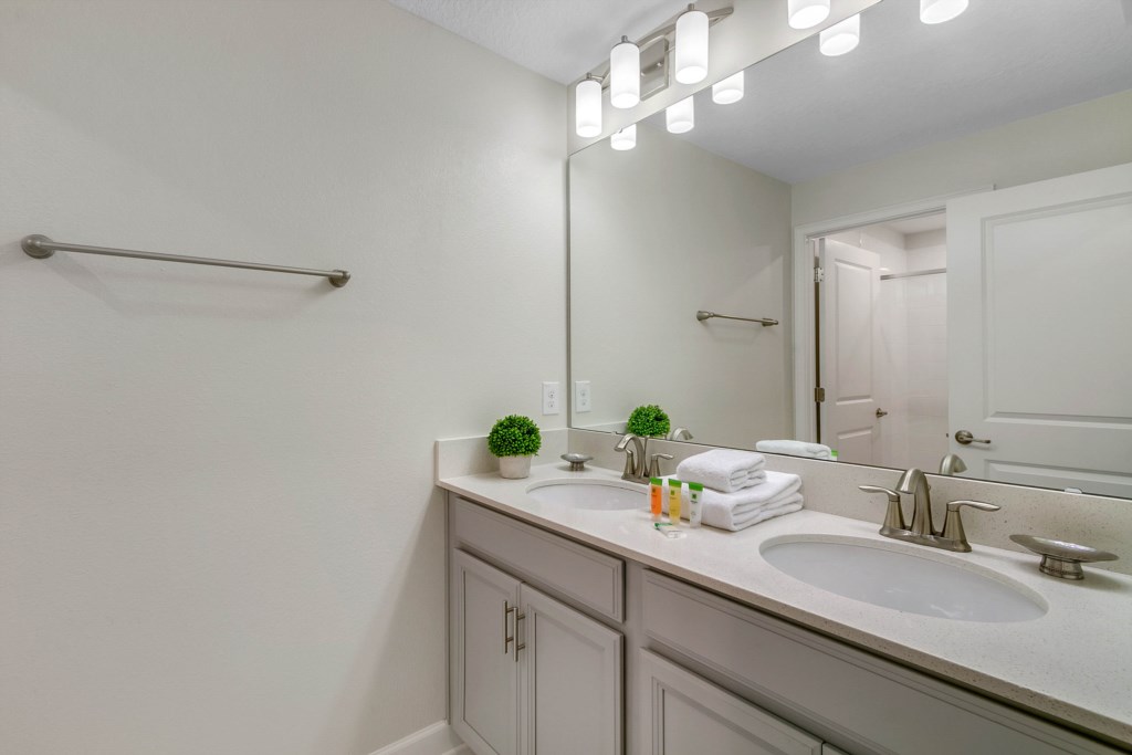 1571 Sandbagger Drive (29).jpg