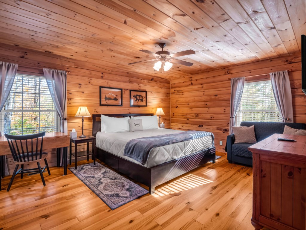 26-web-or-mls-677-n-dakota-dr