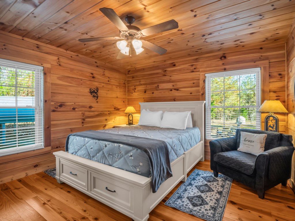 32-web-or-mls-677-n-dakota-dr