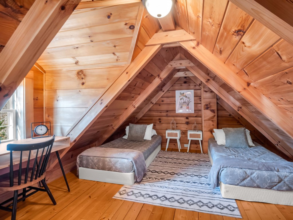 36-web-or-mls-677-n-dakota-dr