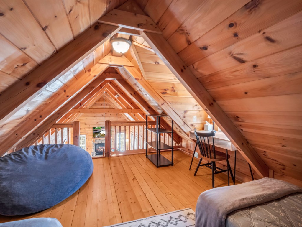 37-web-or-mls-677-n-dakota-dr