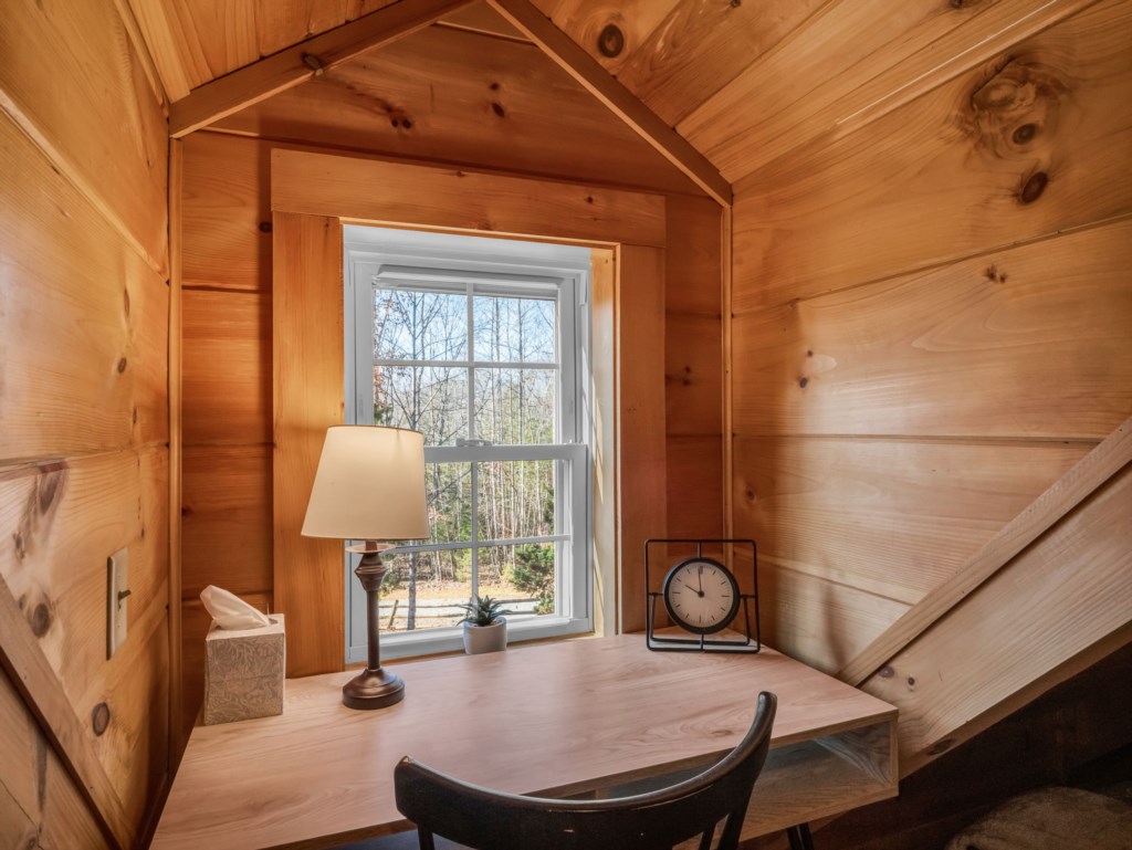 38-web-or-mls-677-n-dakota-dr