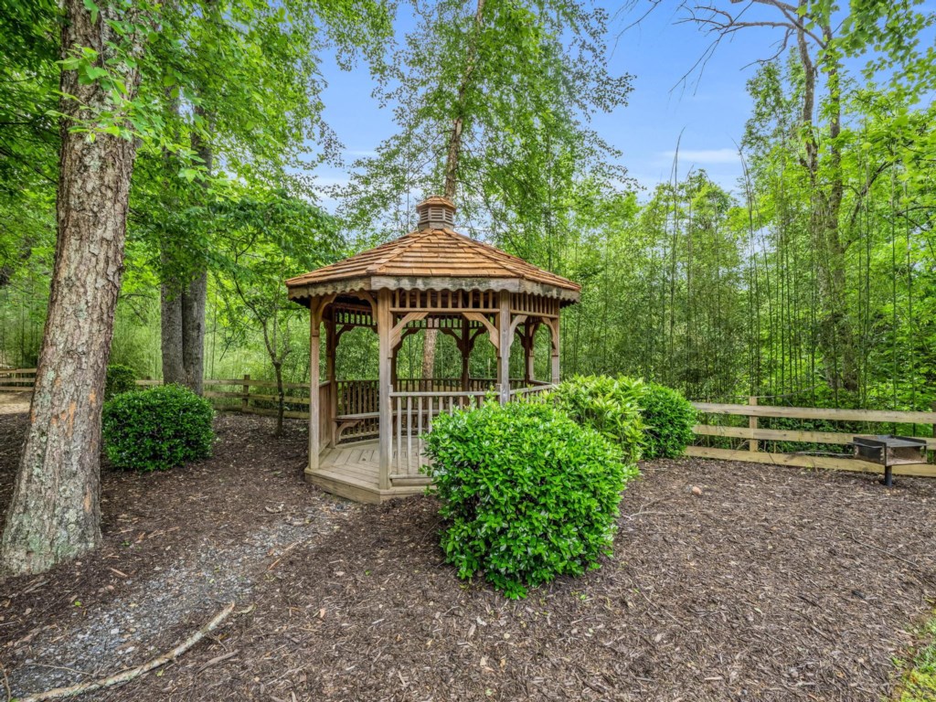 73-web-or-mls-960-front-ridge-cir