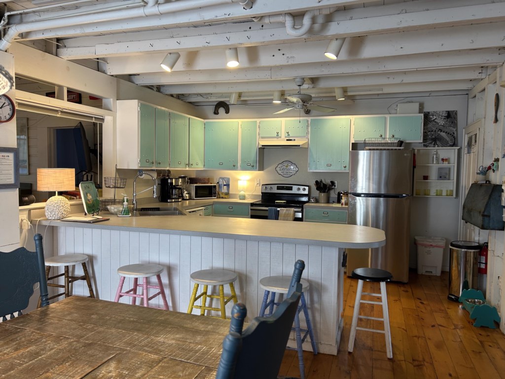 F-Kitchenpic1