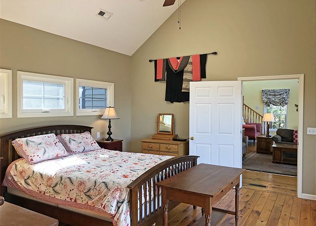 Looking from the loft to the great room
