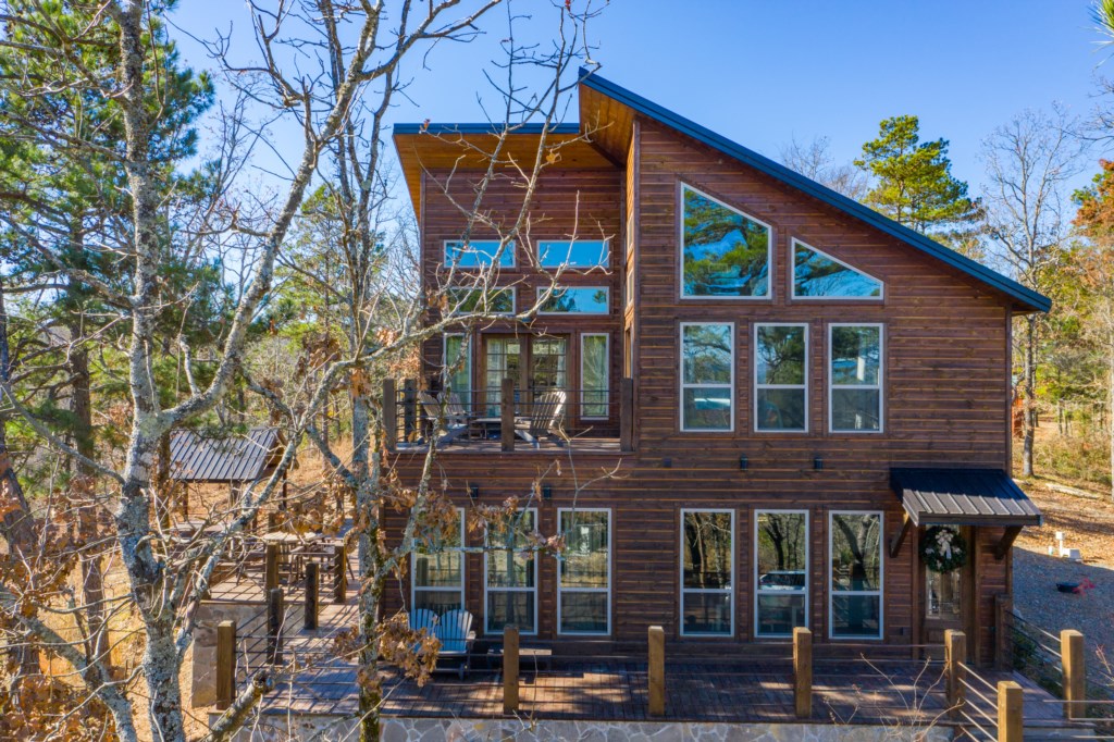 Rustic Luxe Cabins Broken Bow Luxury Cabin Rentals in Broken Bow, Oklahoma