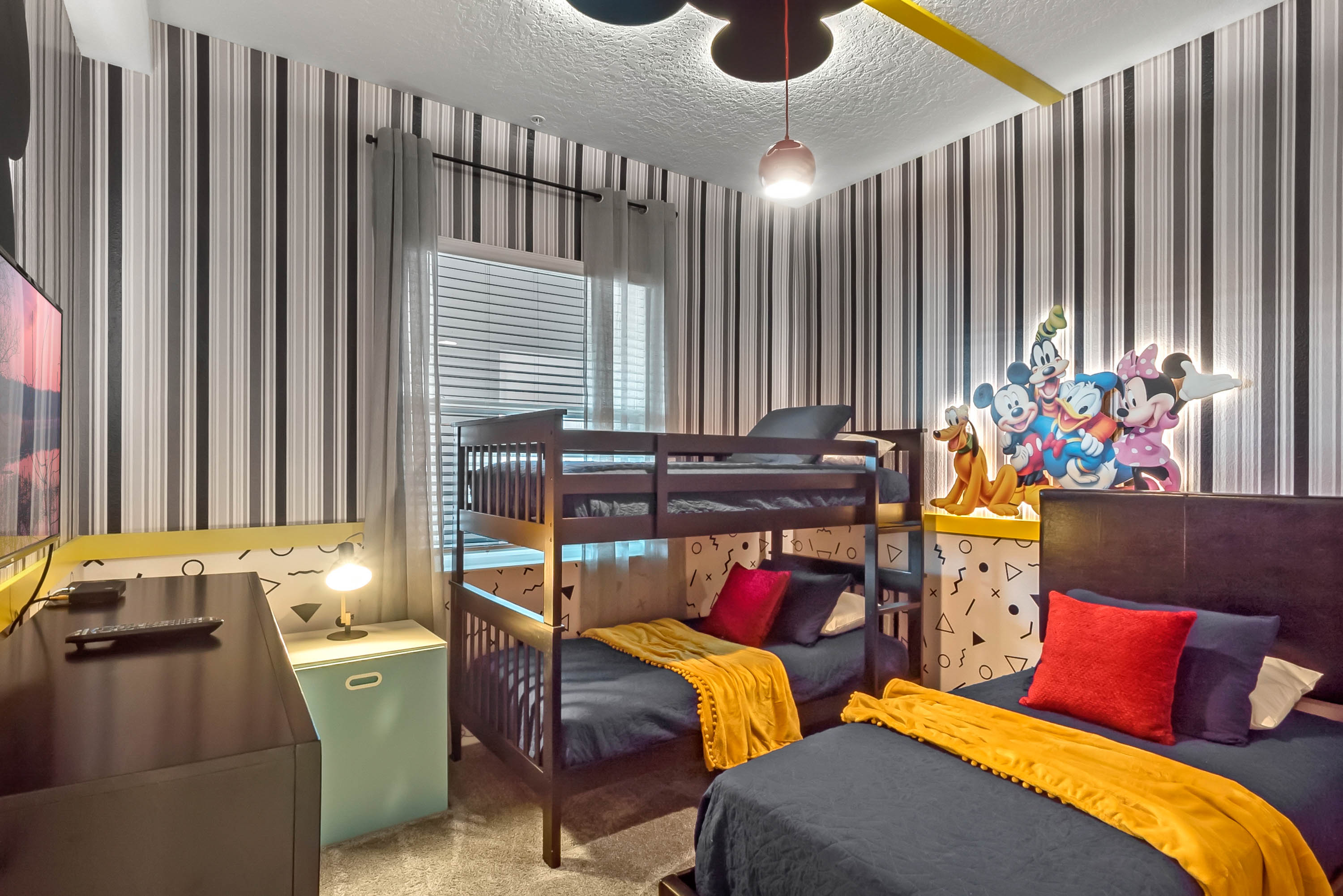 2 bedroom vacation apartment at Storey Lake - Image 16