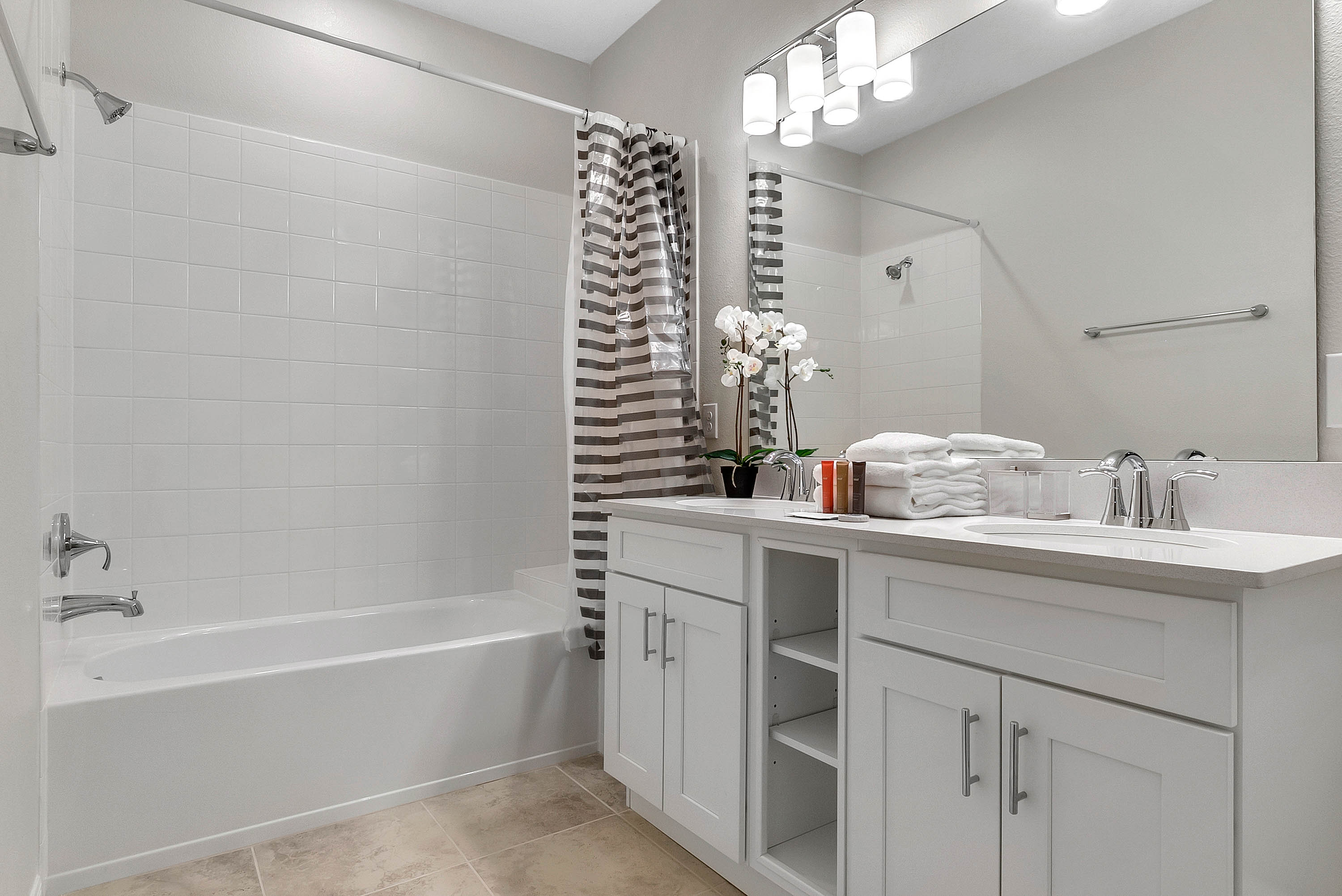 2 bedroom vacation apartment at Storey Lake - Image 23