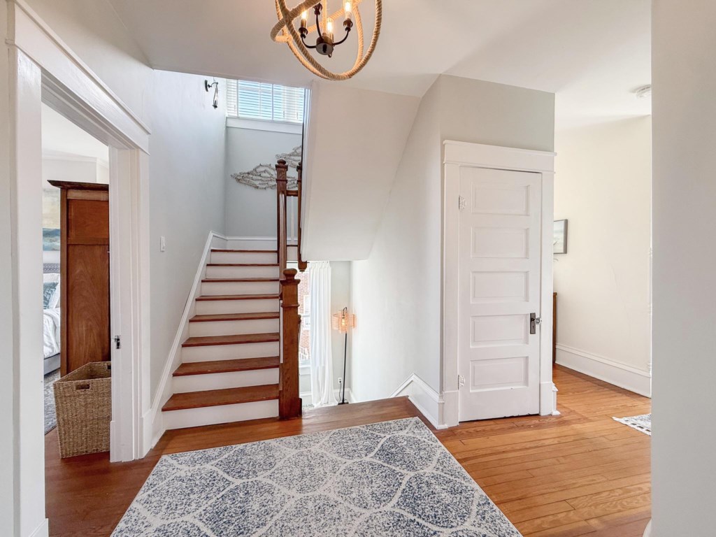 2466C267-DF78-428B-BAB3-EEF12419144E_1_201_a