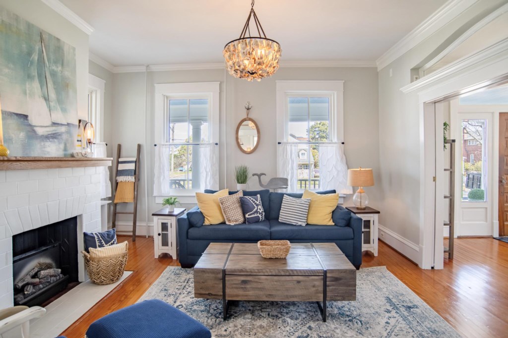 2A81E443-8183-45F5-8B18-D4F24831C069_1_201_a