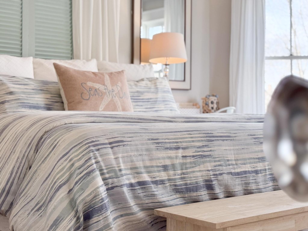 2AE83D41-78BB-4318-A87C-55B443E6B332_1_201_a