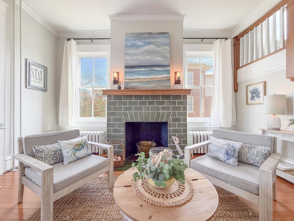 56867637-0FC4-4AC5-8F61-06EC418913E2_1_201_a