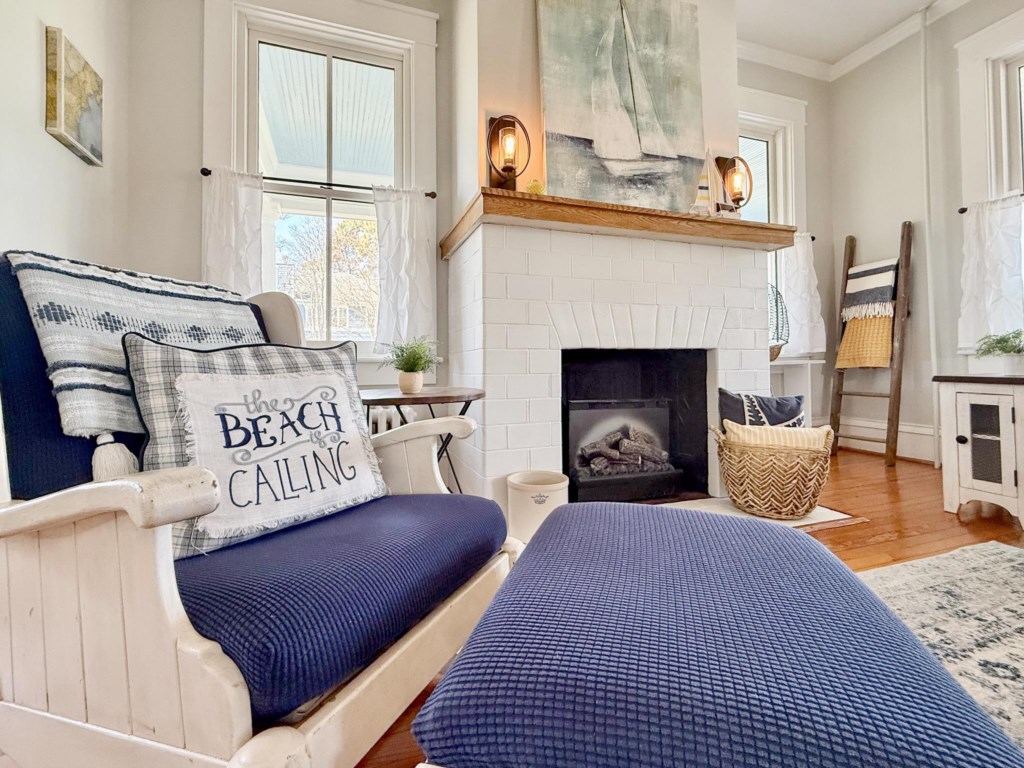 AA08F738-8443-471D-A9C0-DE1A67F41AB1_1_201_a