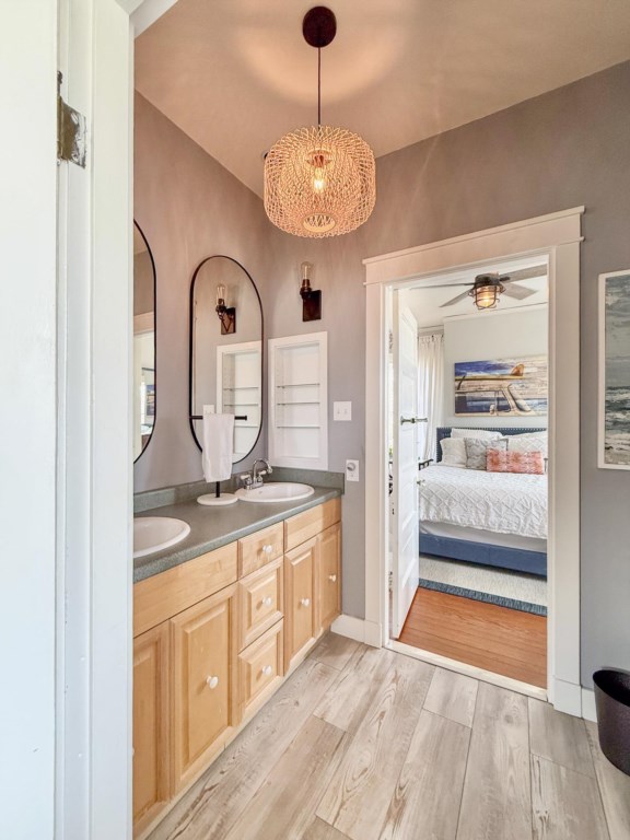 C05B5151-696D-47EC-8B4B-A52AC6B1A2D3_1_201_a