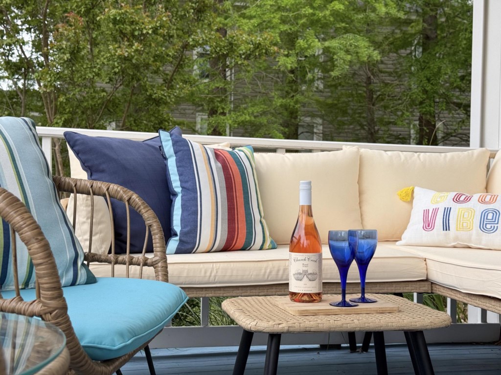 Relax & unwind on this cozy front porch