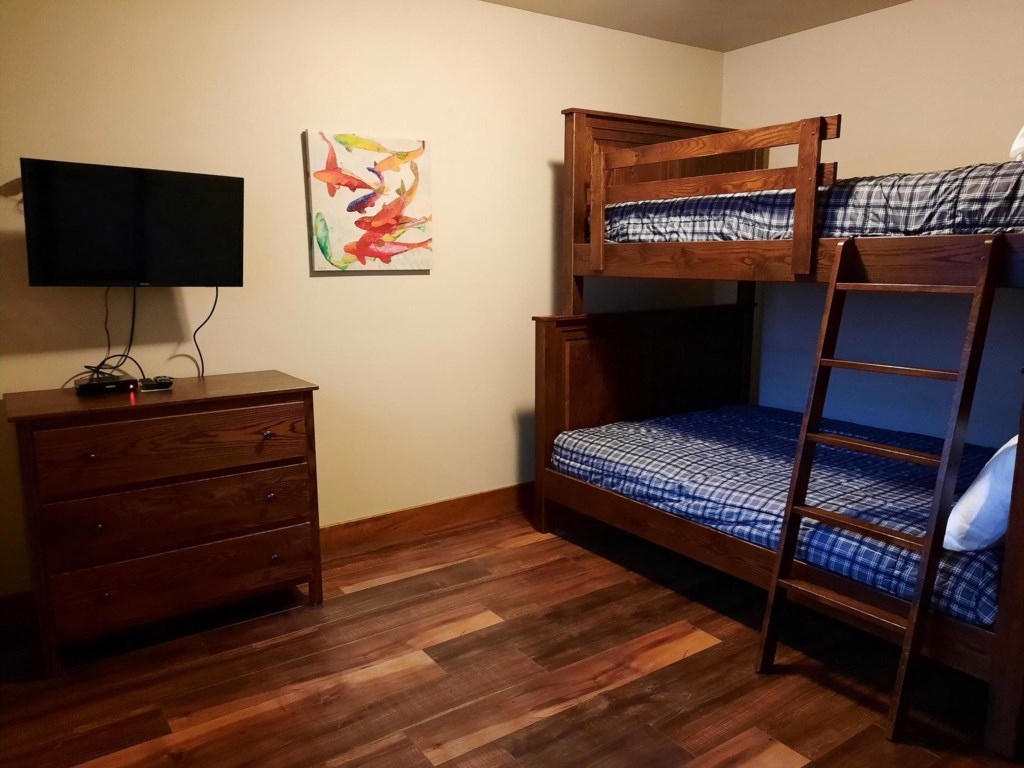 Bunk bed room for the kids!