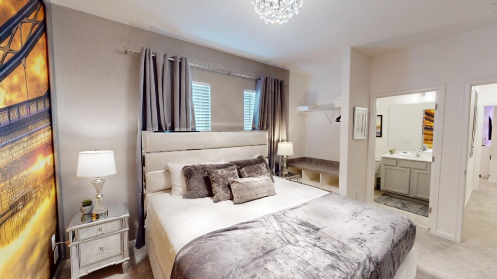 Bedroom 8 ( London, UK ):  1 KING BED + PRIVATE BATHROOM
