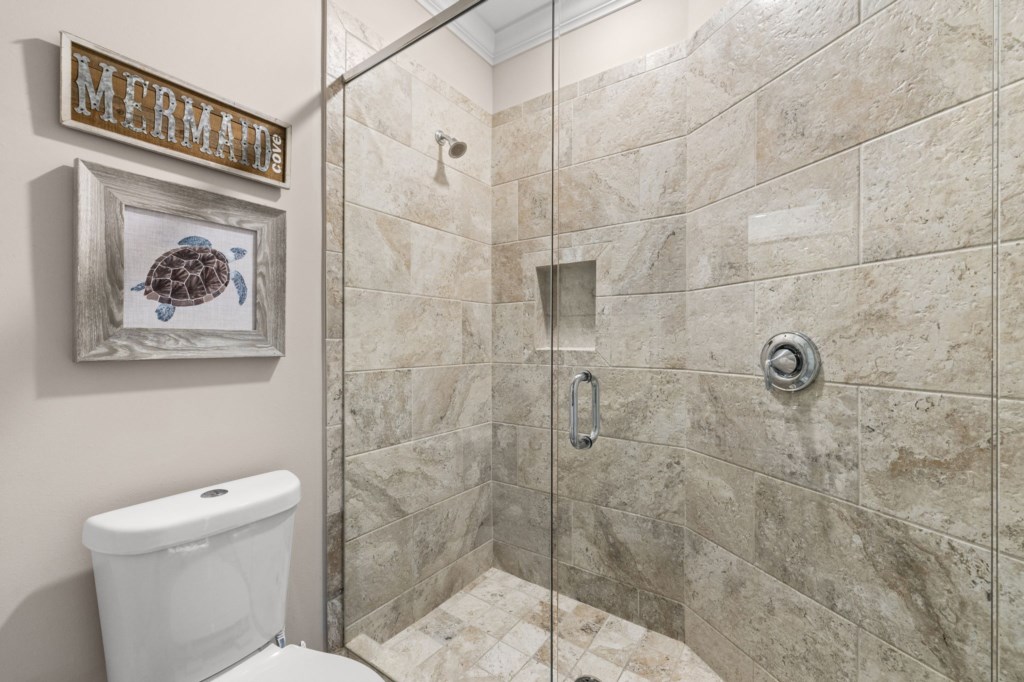 Queen Bathroom On 3rd Floor
