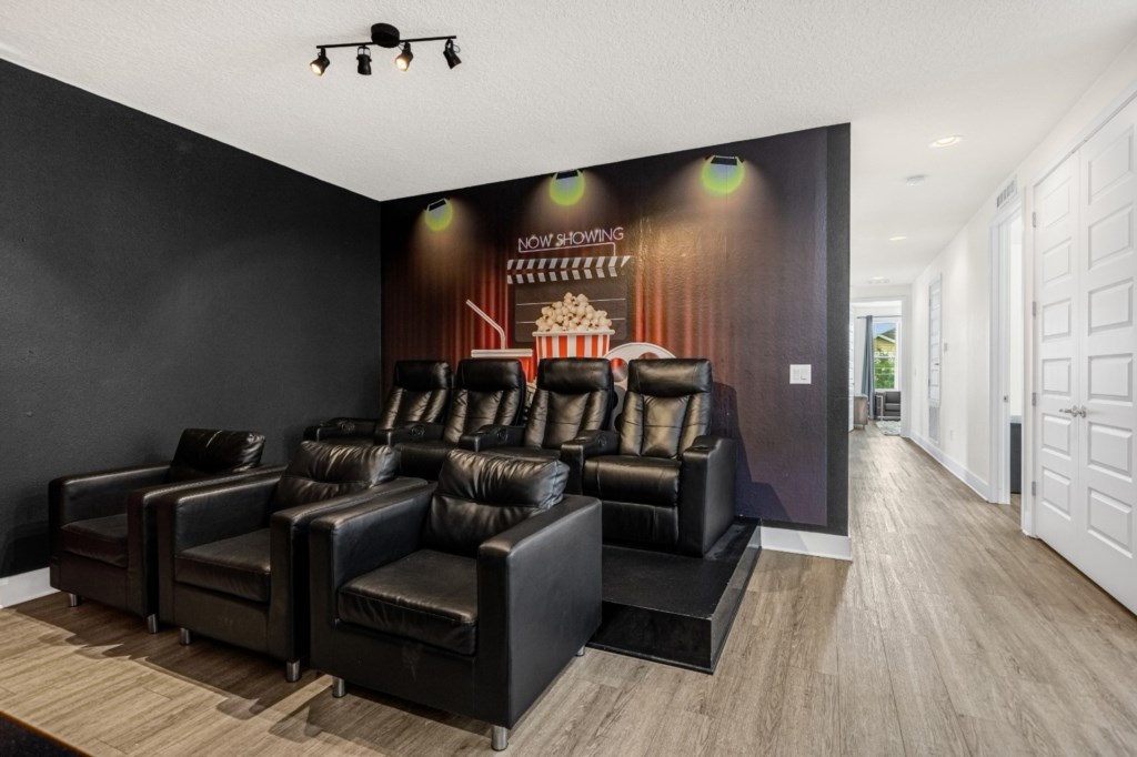 8 bedroom vacation house at Encore Resort at Reunion - Image 14