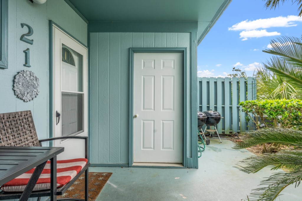 27-web-or-mls-22400-front-beach-rd-21