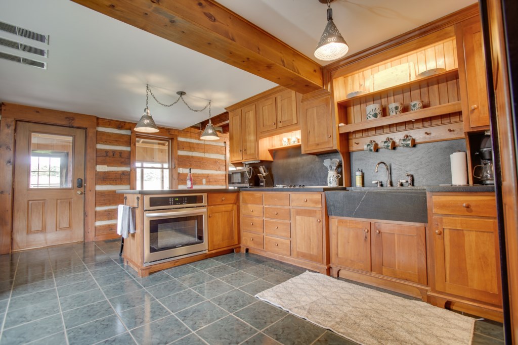 Spacious kitchen equipped with all the appliances you need to cook your favorite meals! (Food is NOT provided)