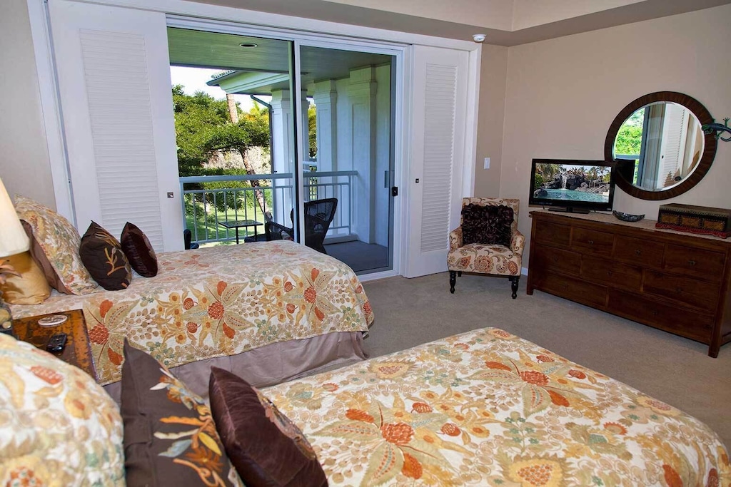 Lanai with 2nd Bedroom