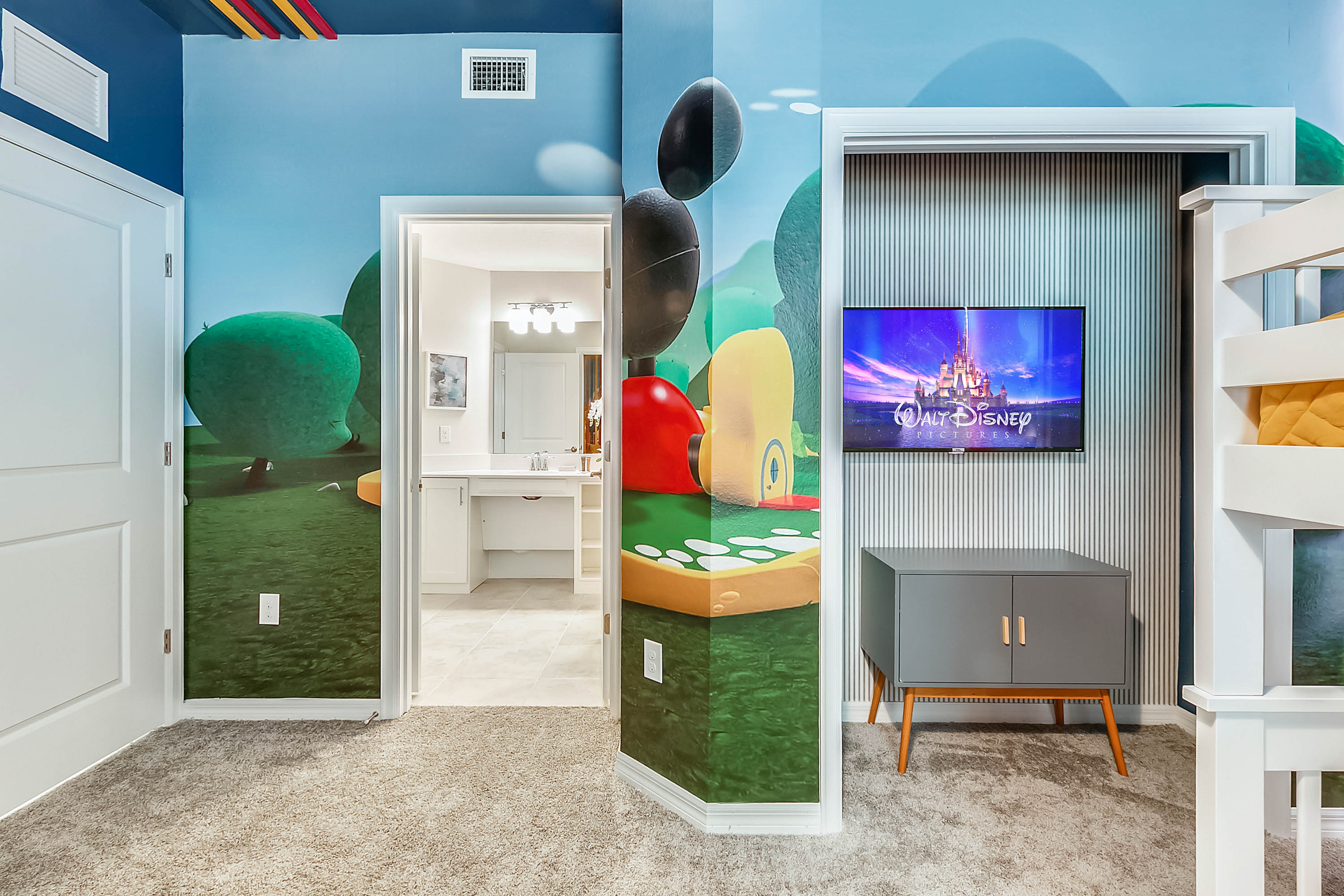 3 bedroom vacation apartment at Storey Lake - Image 18