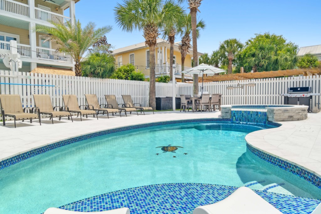 Spacious pool area that can be heated during cooler months