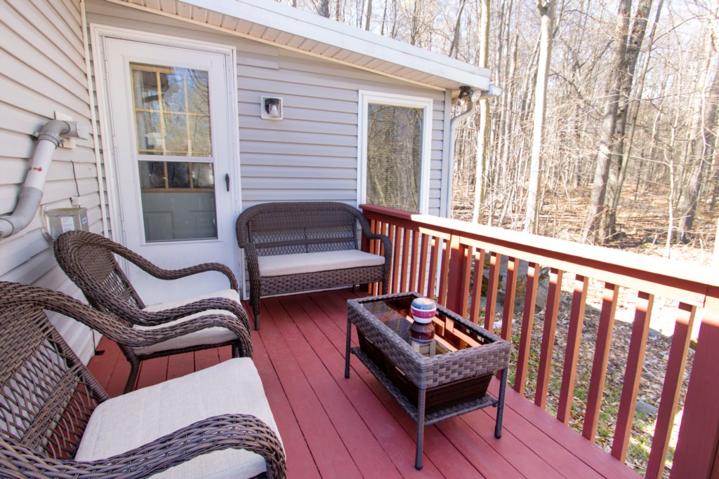 Lots of room to relax on this cozy deck
