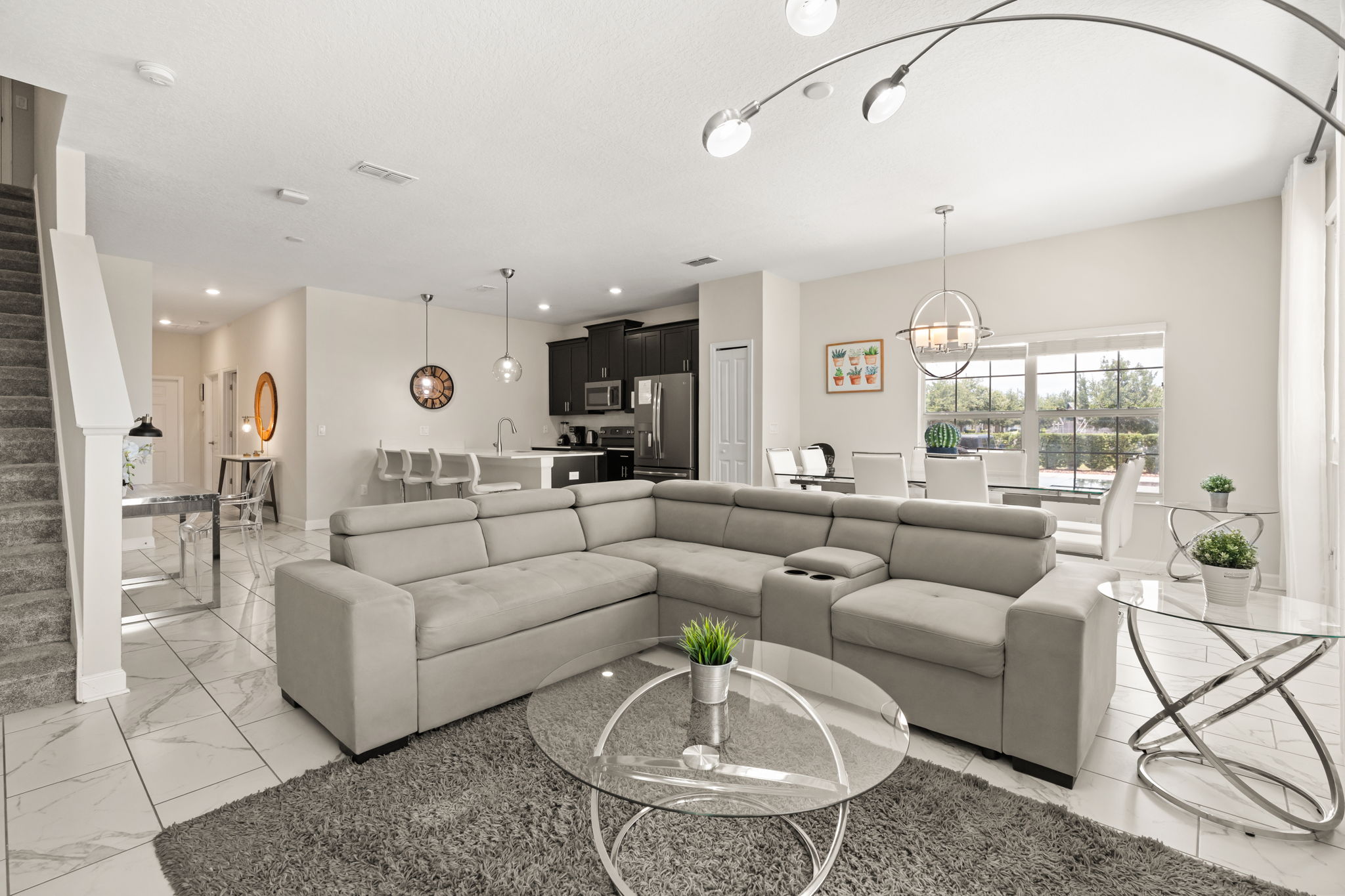 5 bedroom vacation townhouse at Storey Lake - Image 1