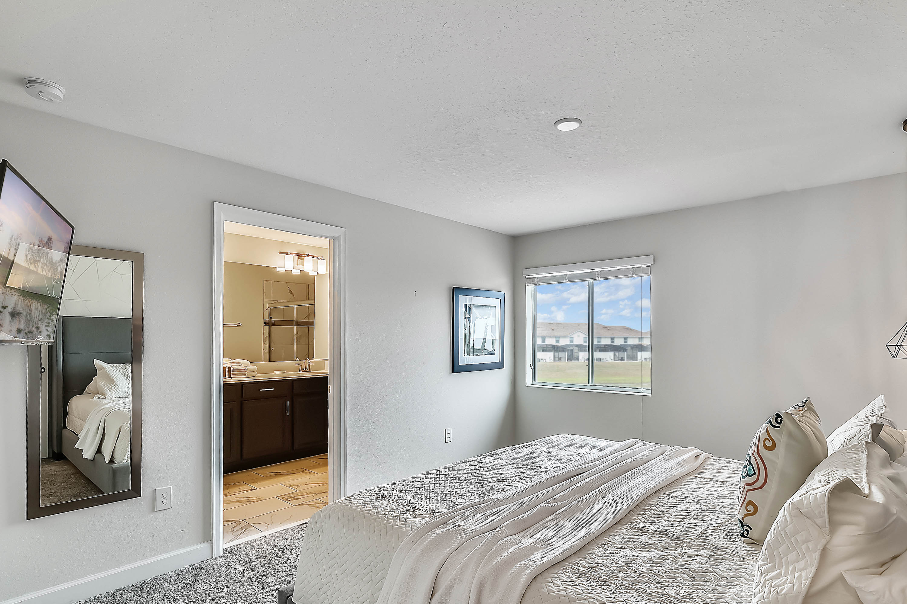 5 bedroom vacation townhouse at Storey Lake - Image 15