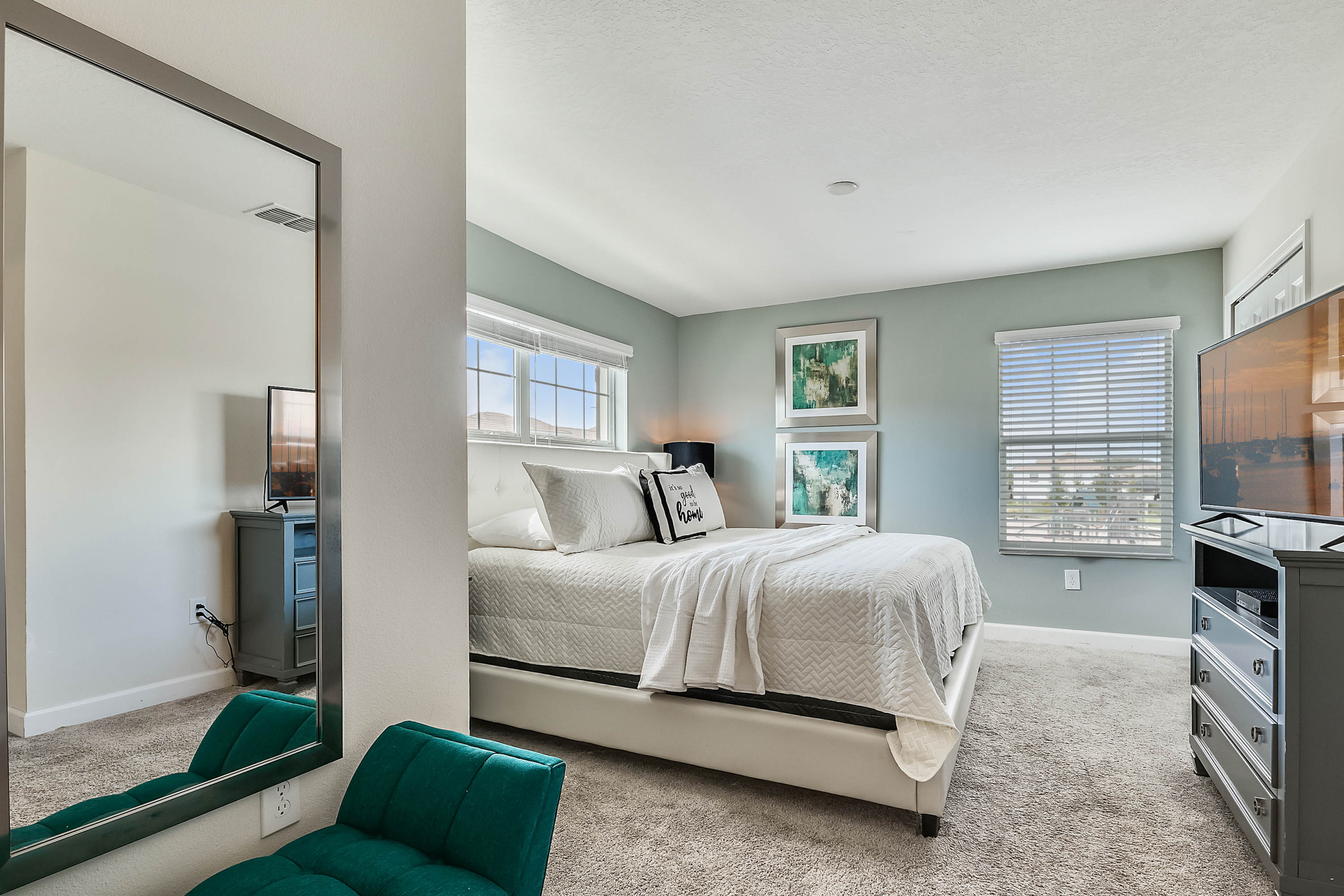 5 bedroom vacation townhouse at Storey Lake - Image 16