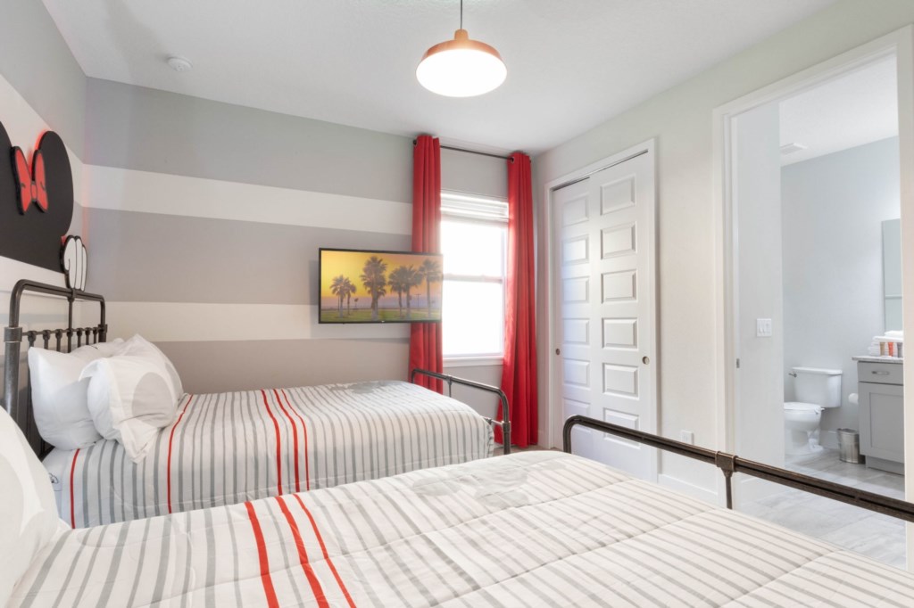 8 bedroom vacation house at Encore Resort at Reunion - Image 24