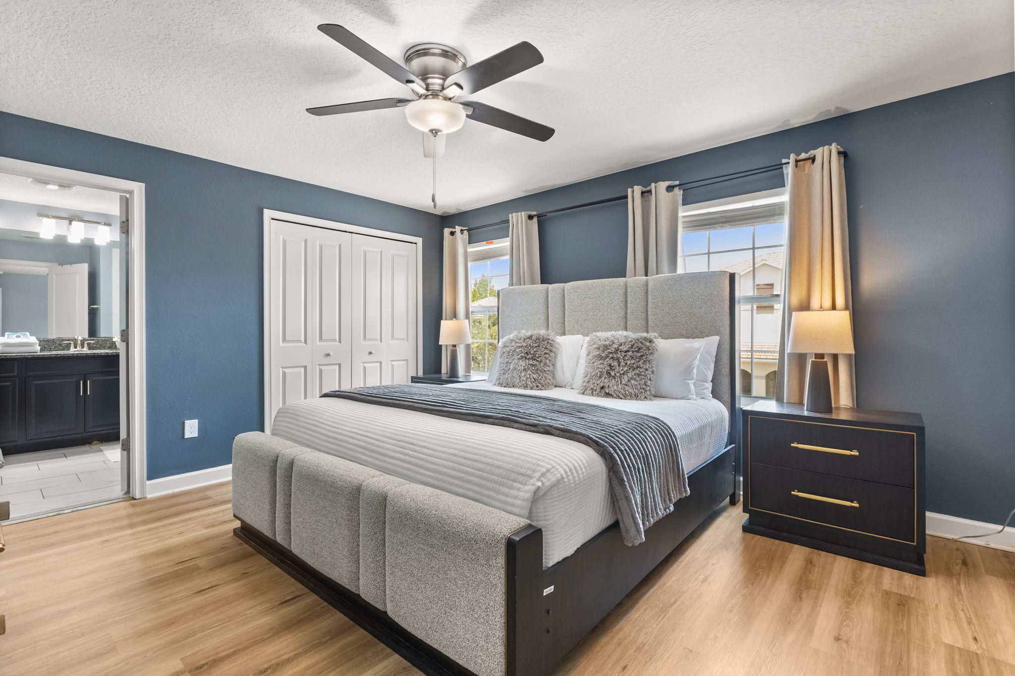 4 bedroom vacation townhouse at Storey Lake - Image 13