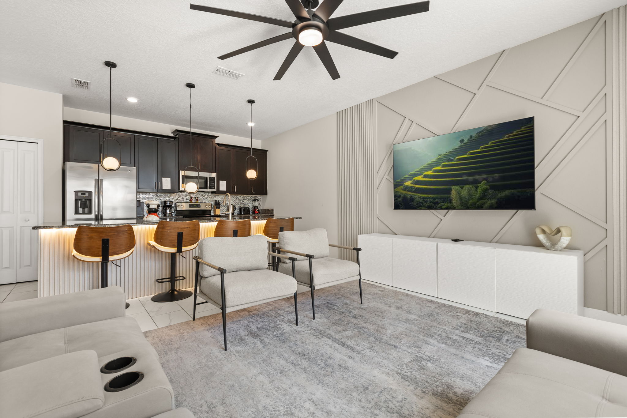 4 bedroom vacation townhouse at Storey Lake - Image 3