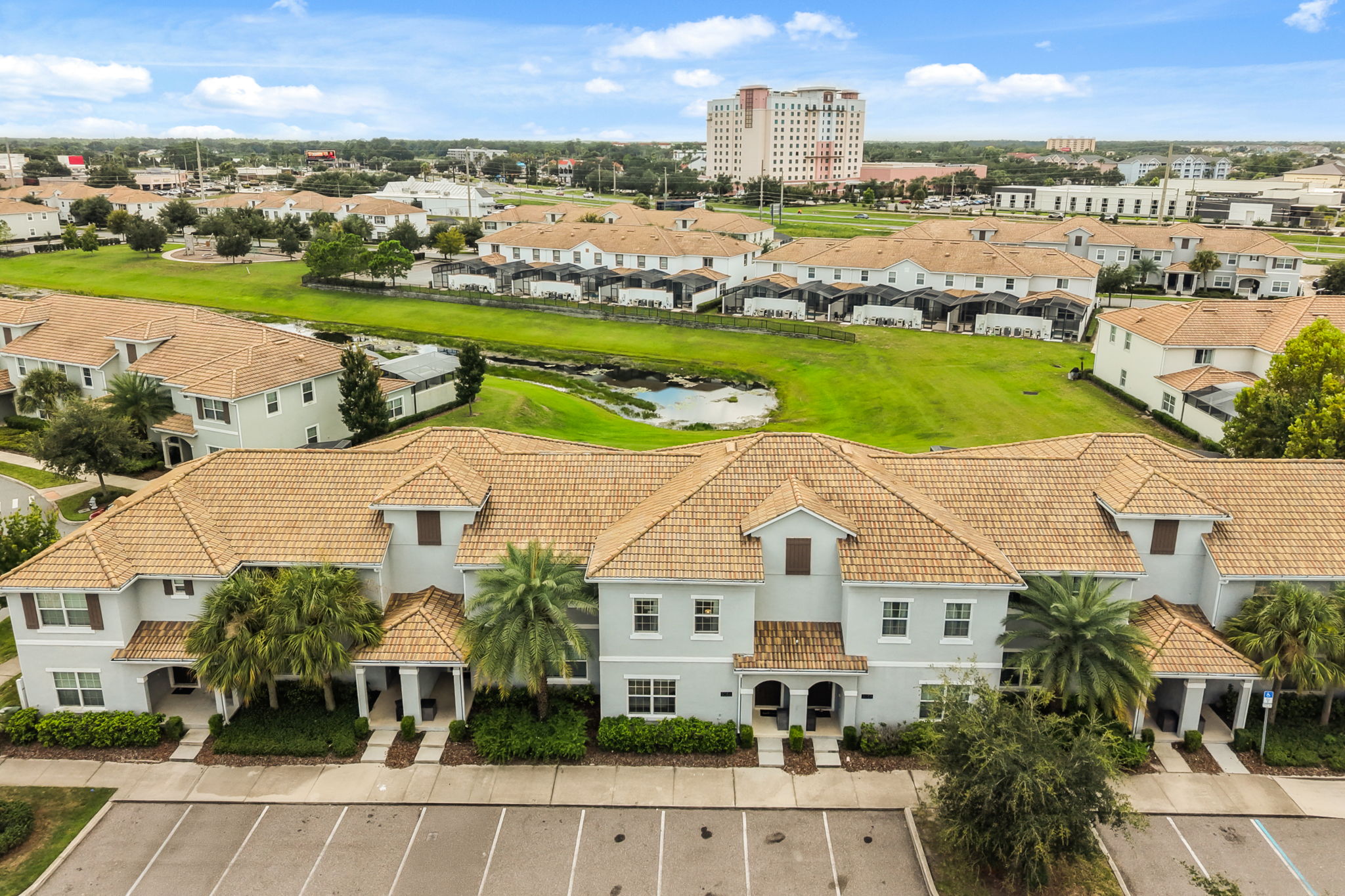 4 bedroom vacation townhouse at Storey Lake - Image 41