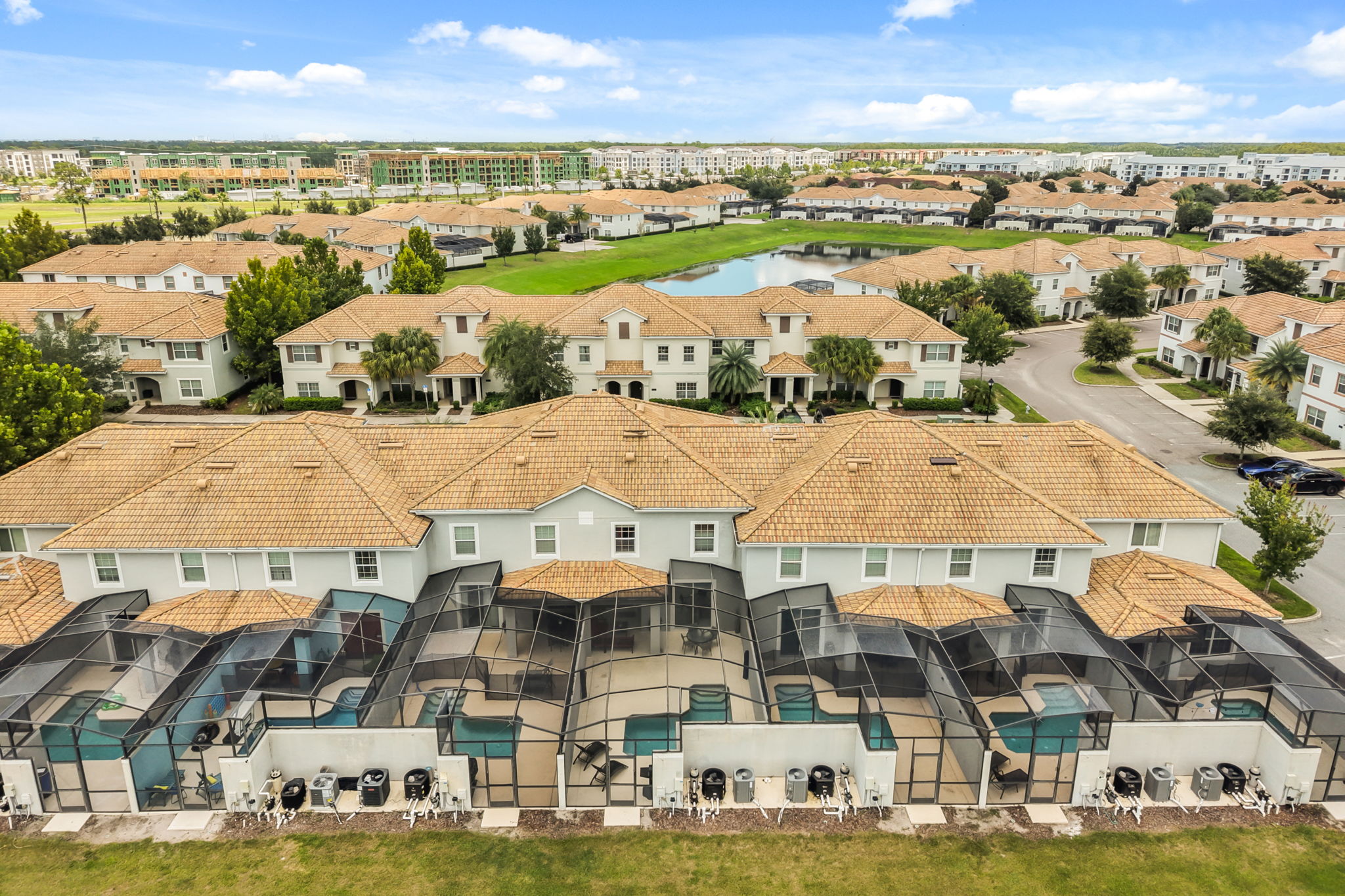 4 bedroom vacation townhouse at Storey Lake - Image 43