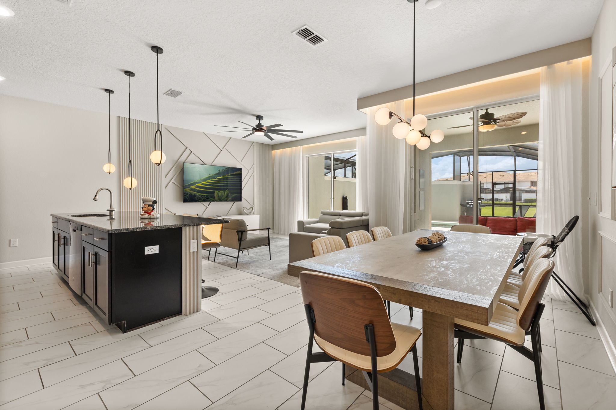 4 bedroom vacation townhouse at Storey Lake - Image 5